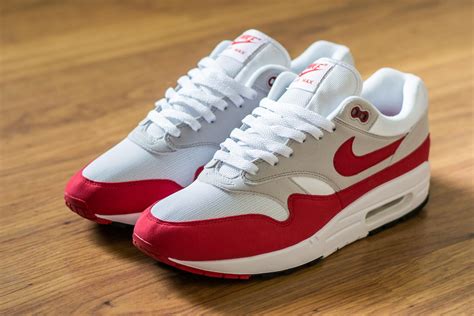 nike air max 1 sneakers